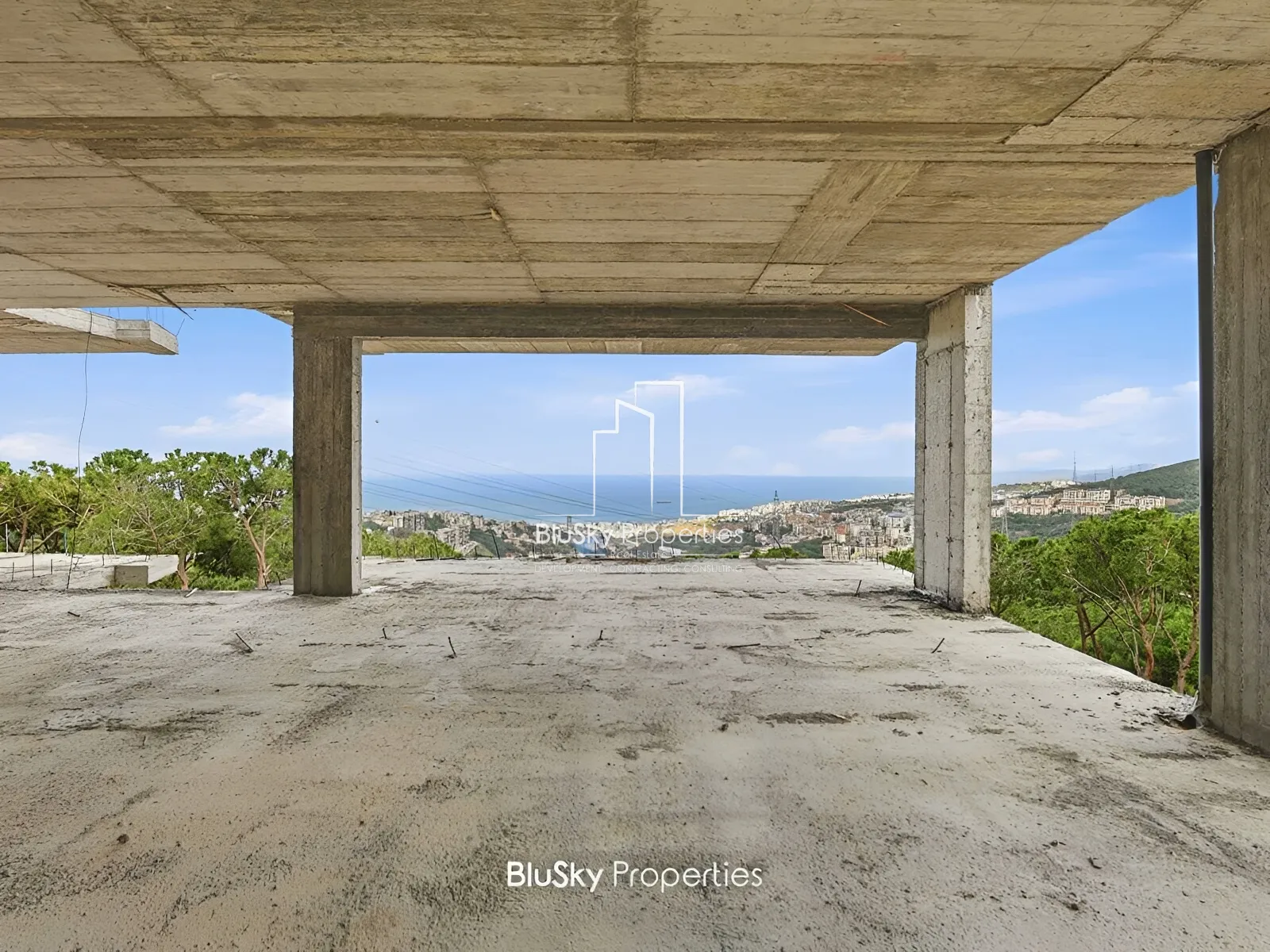 Apartment for Sale in Ain Saade