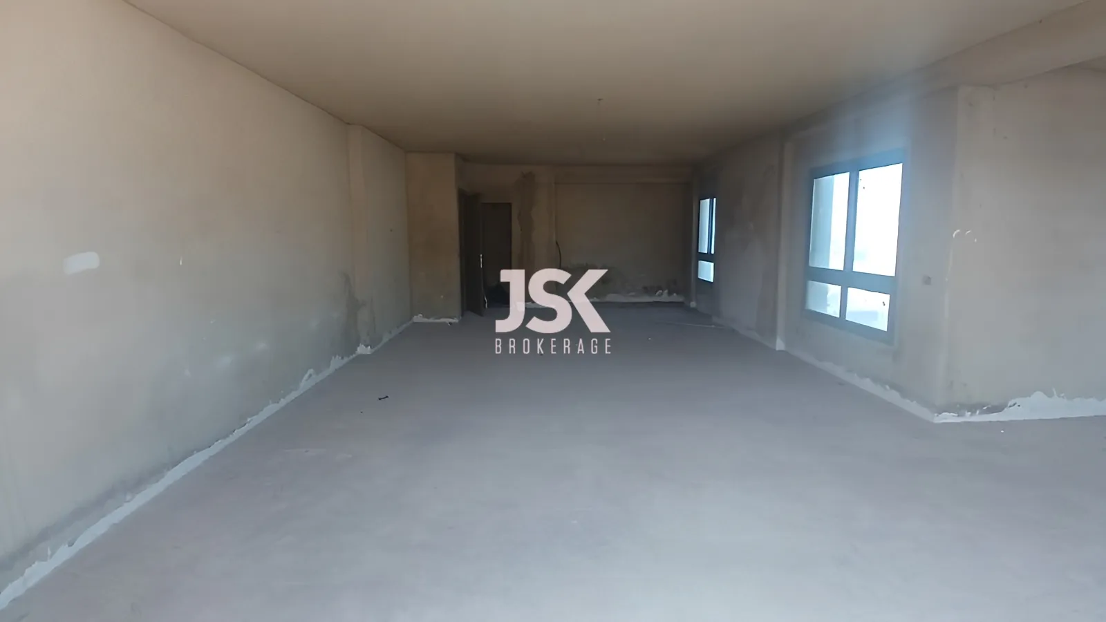 Office for Sale in Zalqa