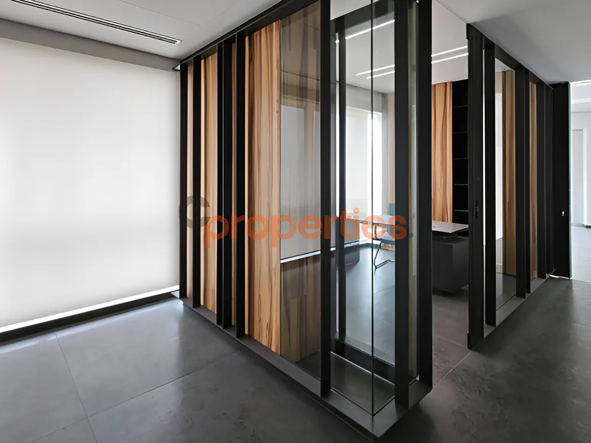 Office for Rent in Horch Tabet