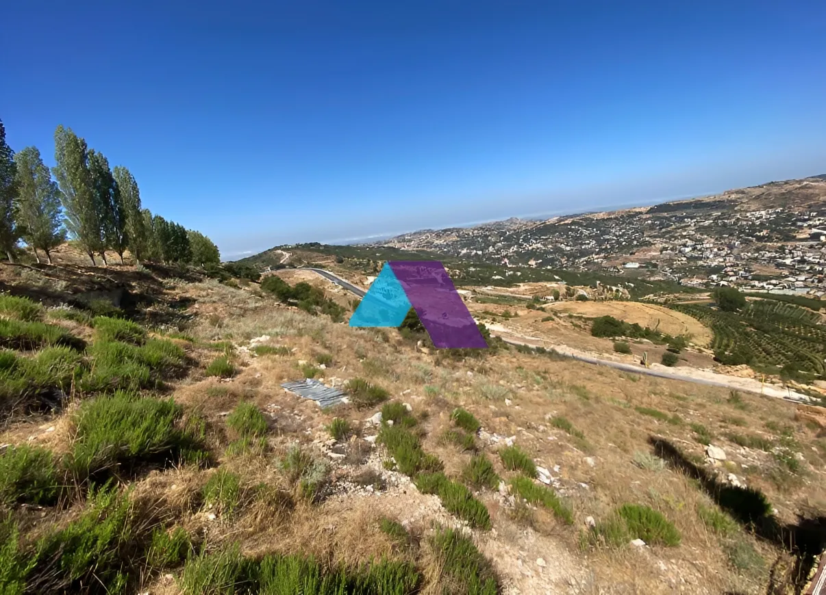 Land for Sale in Faqra