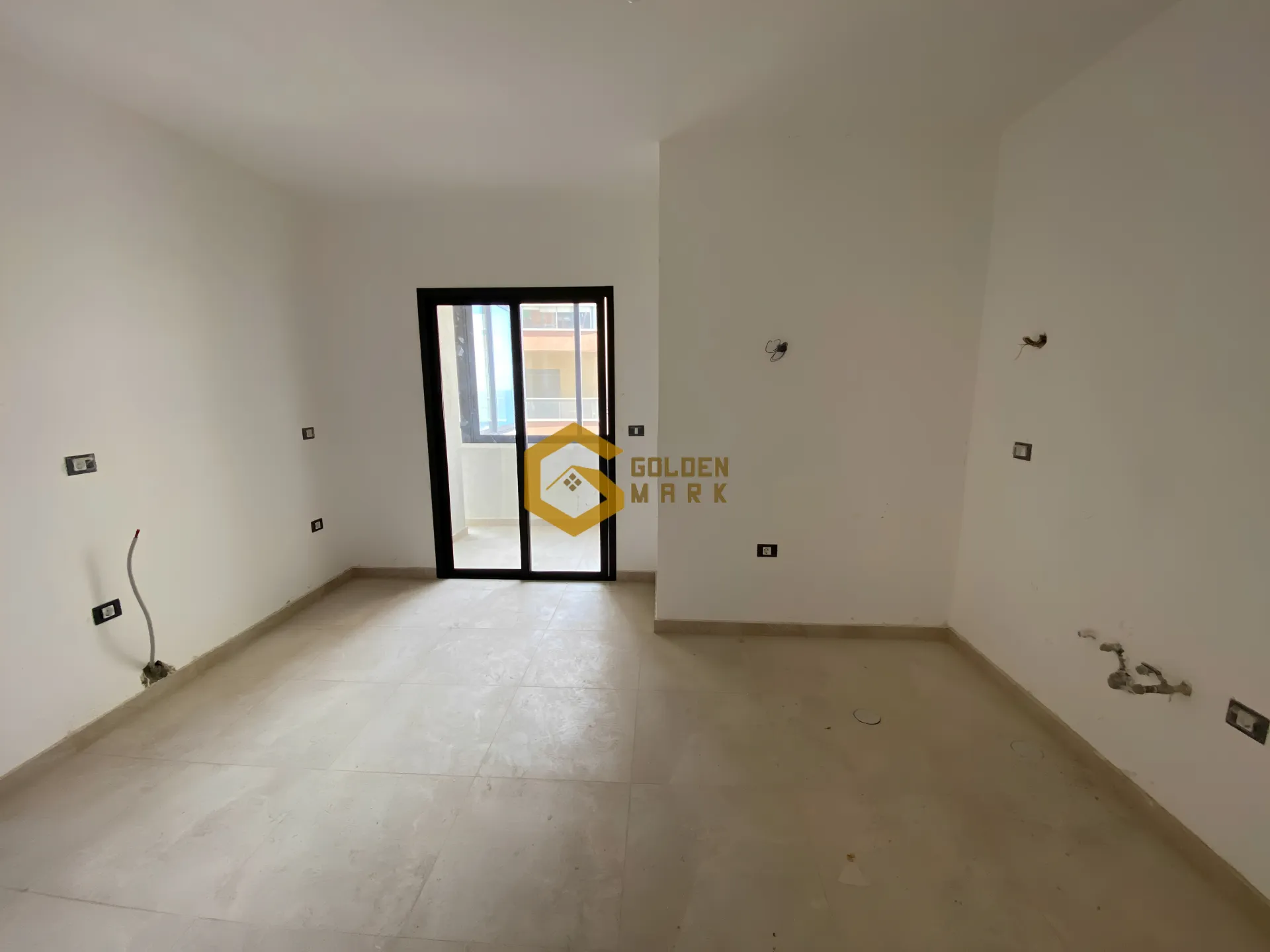 Apartment for Sale in Ghadir - 4 bed, 4 bath