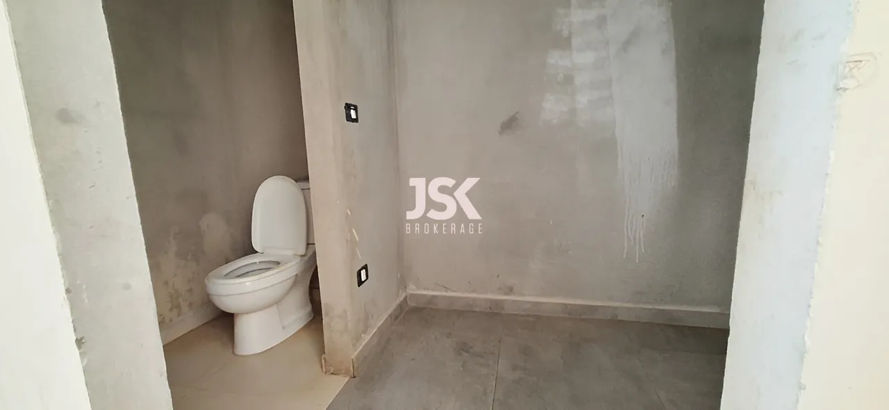 Apartment for Sale in Ballouneh