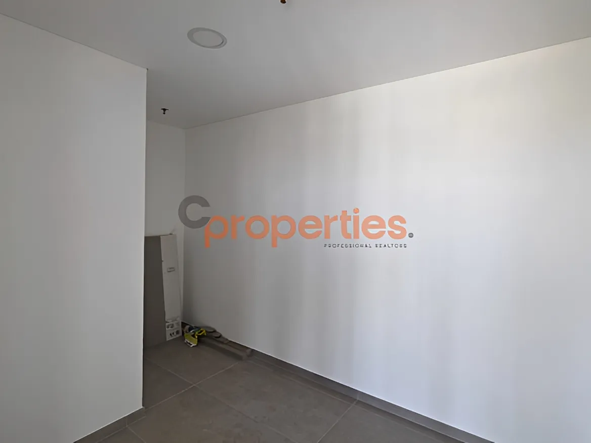 Office for Rent in Horch Tabet