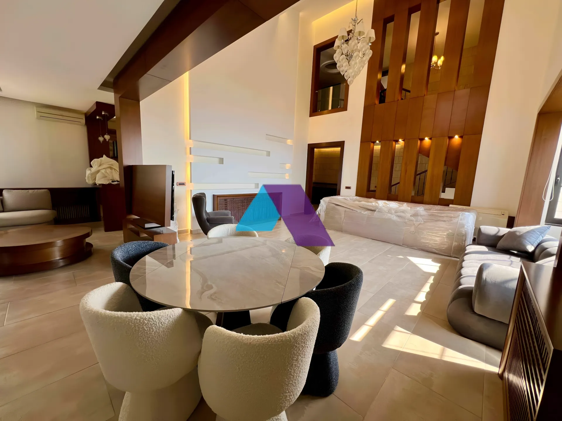 Villa for Sale in Okaibeh - 6 bed, 5 bath