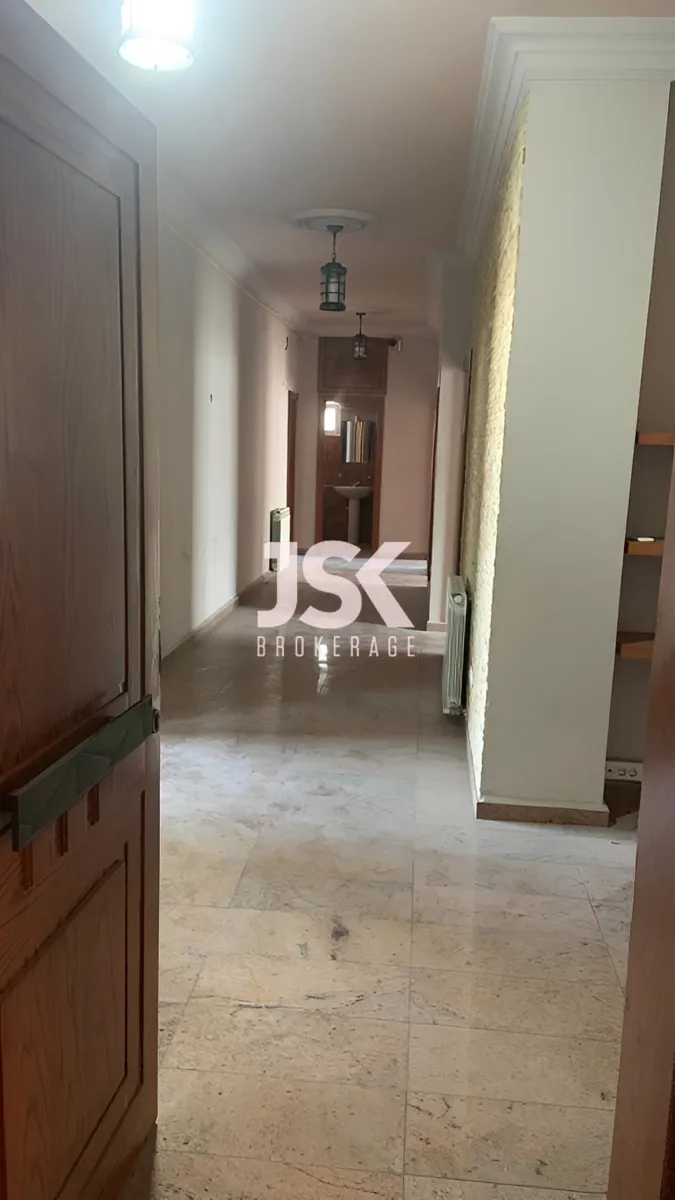Office for rent in Zalqa, Lebanon