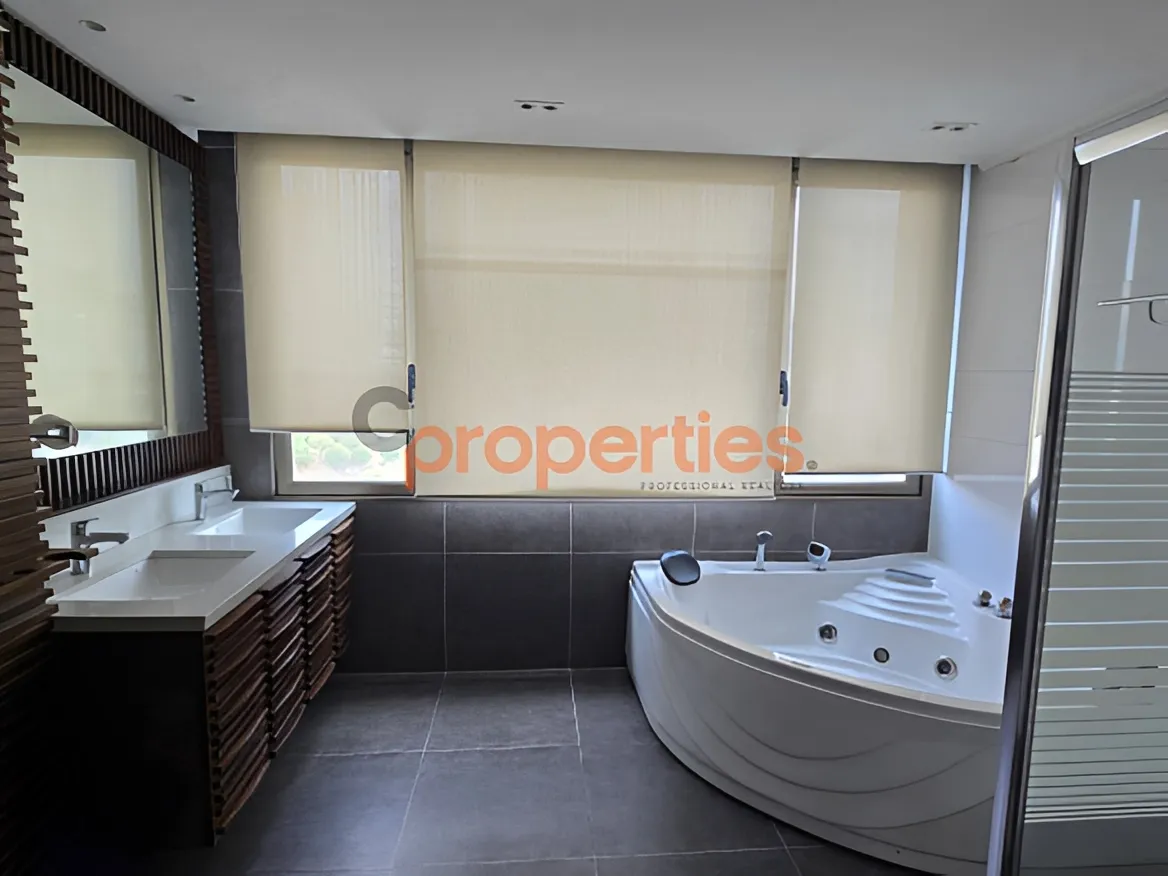 Apartment for Rent in Forn El Chebbak