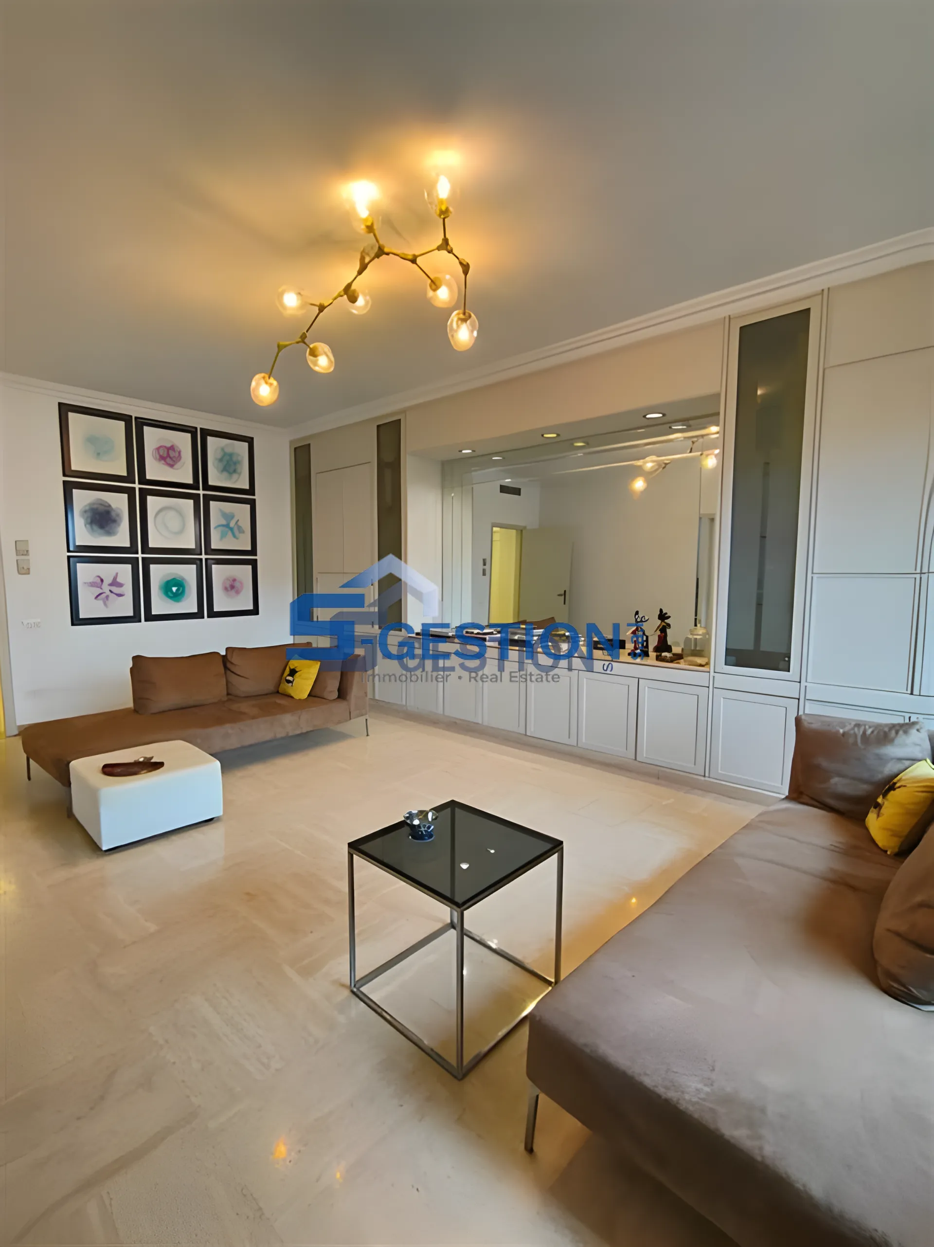 Apartment for Rent in Achrafieh - 4 bed, 3 bath