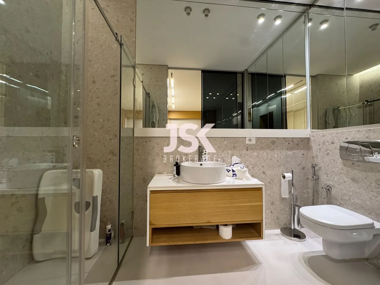Apartment for Sale in Jnah