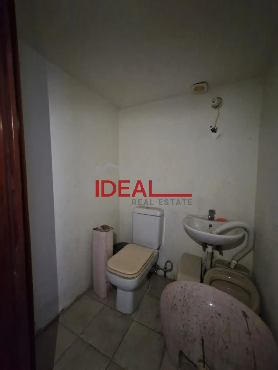 Shop for rent in Adma w Dafnah, Lebanon