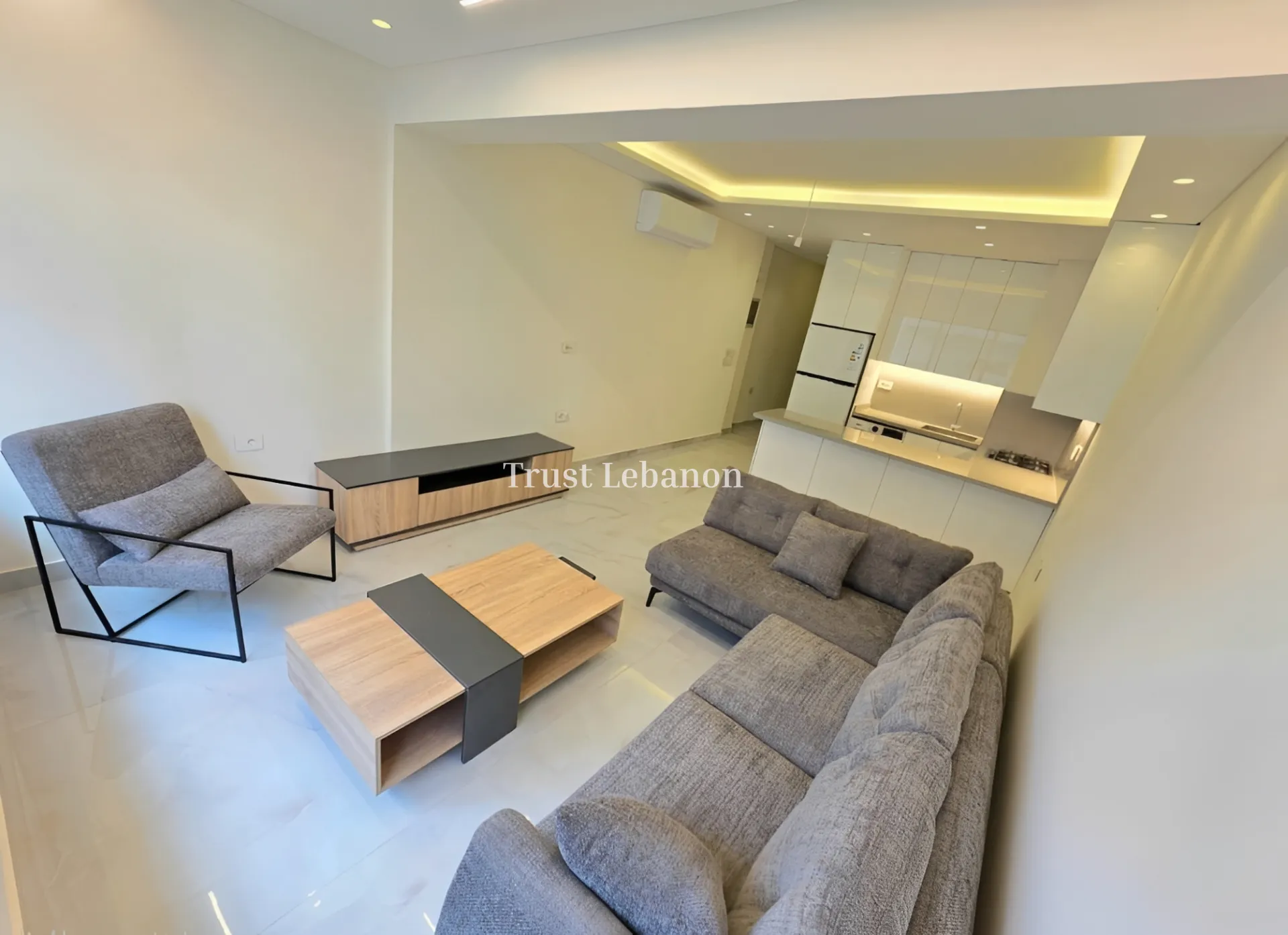 Apartment for rent in Achrafieh, Beirut, Lebanon - 1 bed, 1 bath