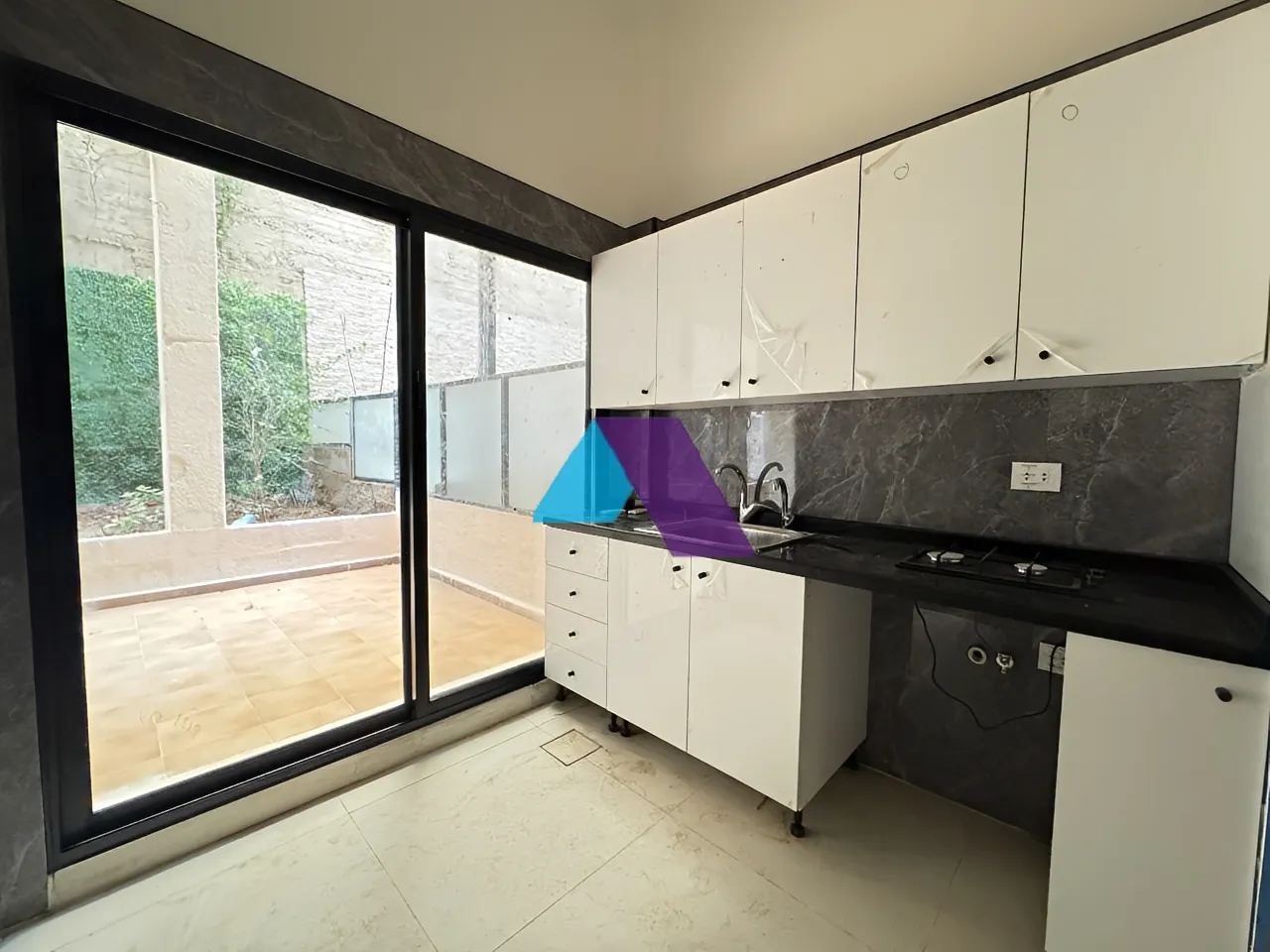 Apartment for Sale in Achrafieh - 2 bed, 2 bath