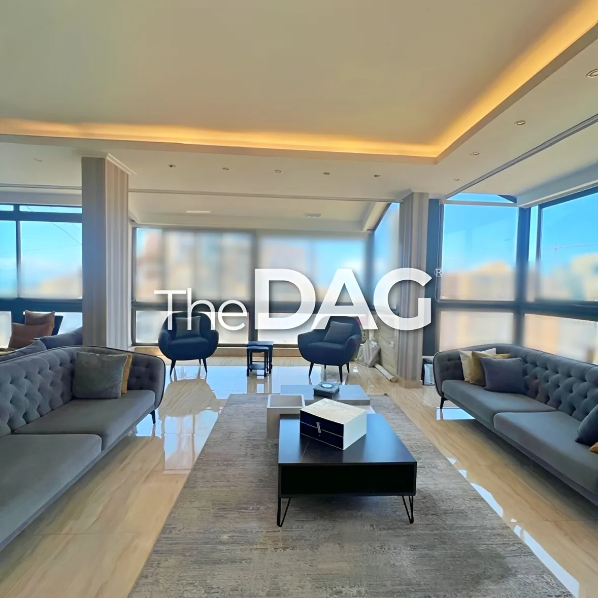 Apartment for sale in Ramlet El Baida, Bayrut, Lebanon - 3 bed, 4 bath