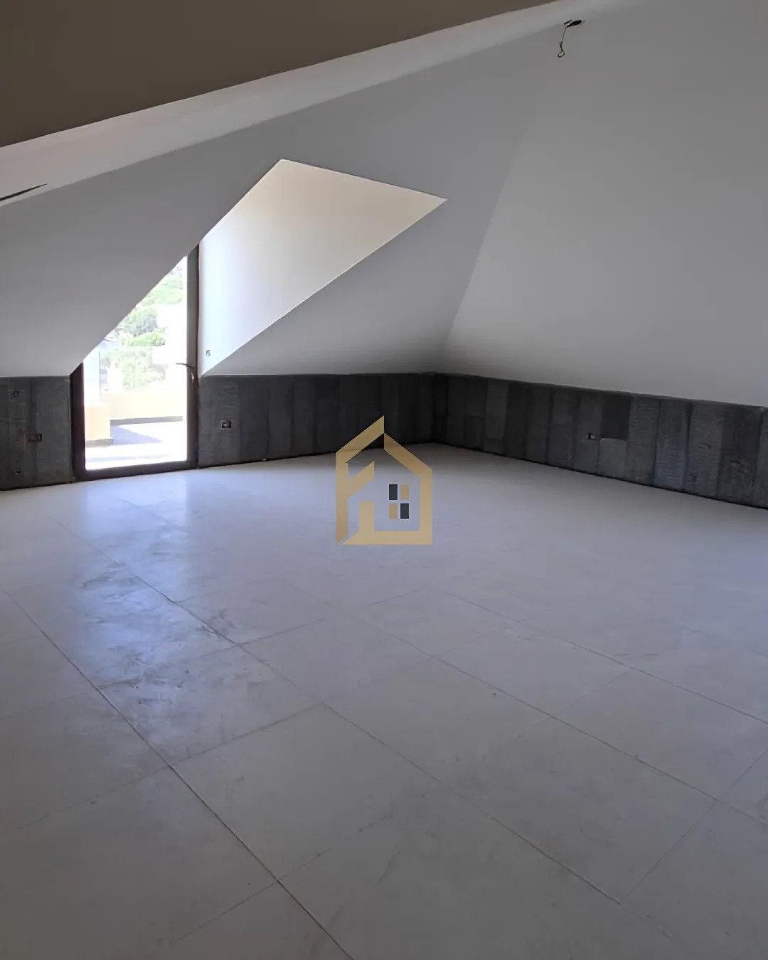 Duplex for sale in Mar Chaaya, Lebanon - 4 bed, 5 bath