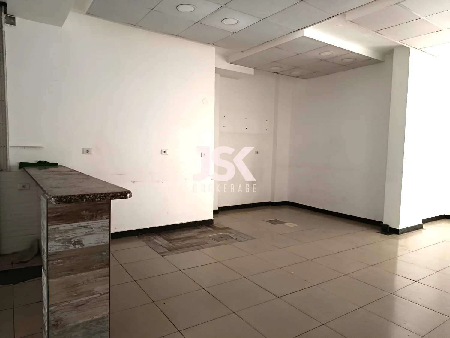 Shop for Rent in Achrafieh