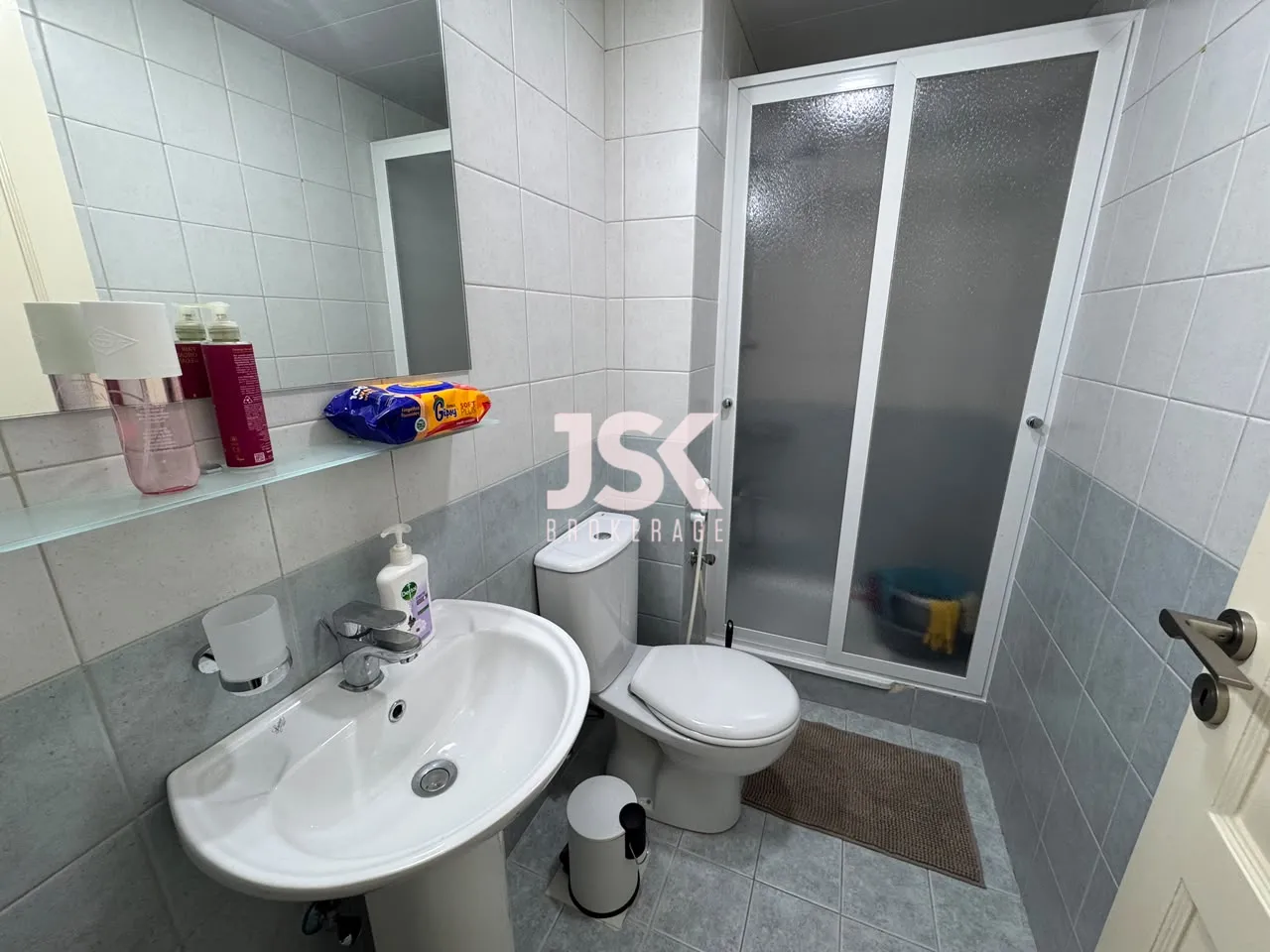 Apartment for Sale in Msaytbeh