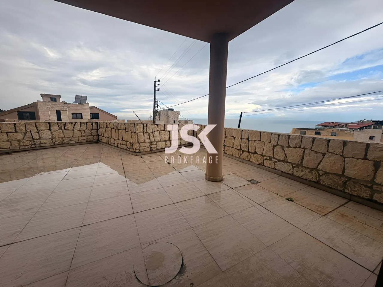 Apartment for Sale in Halat