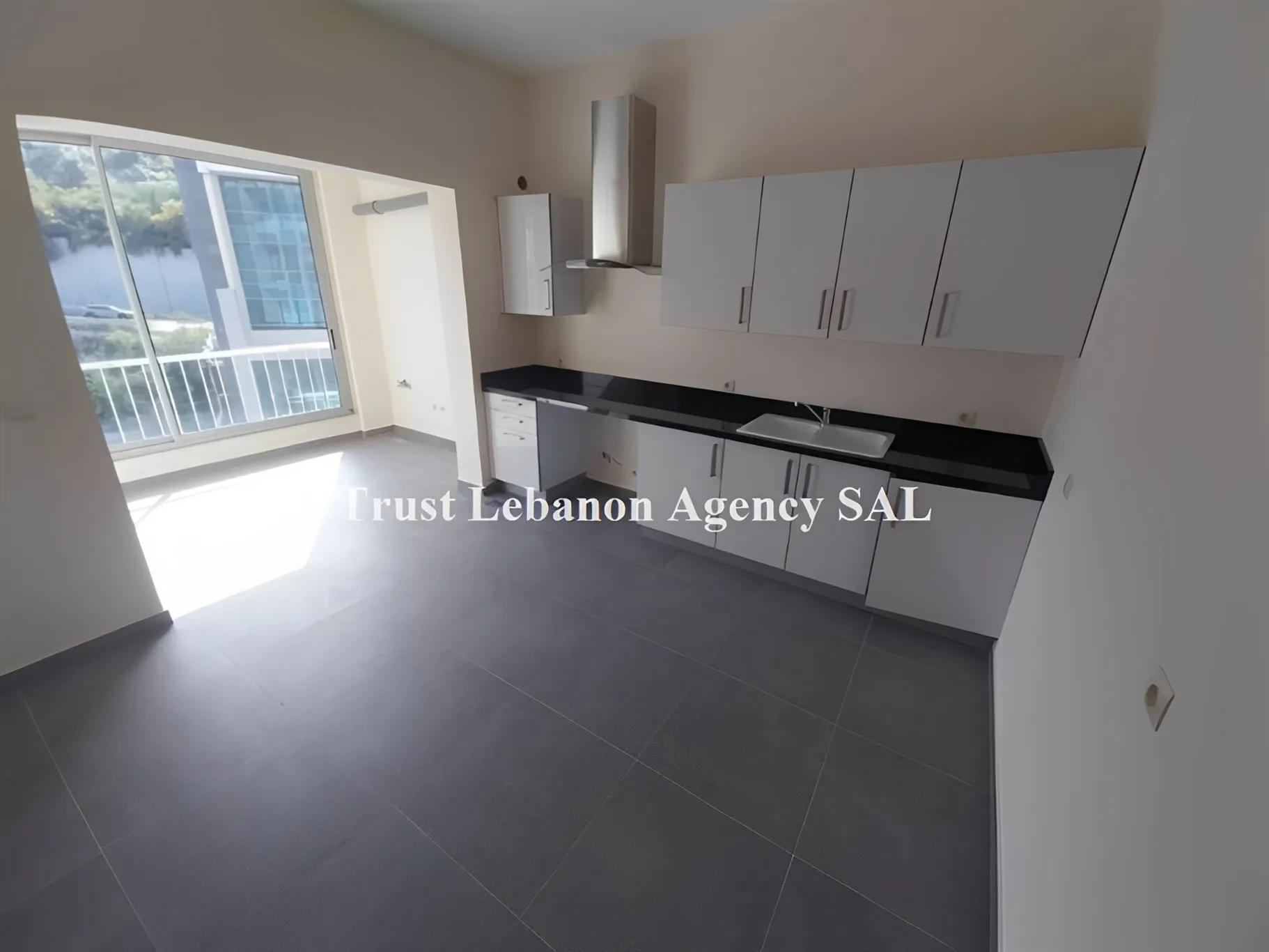 Apartment for Sale in Baabda Louaizeh Lebanon - 3 bed, 5 bath
