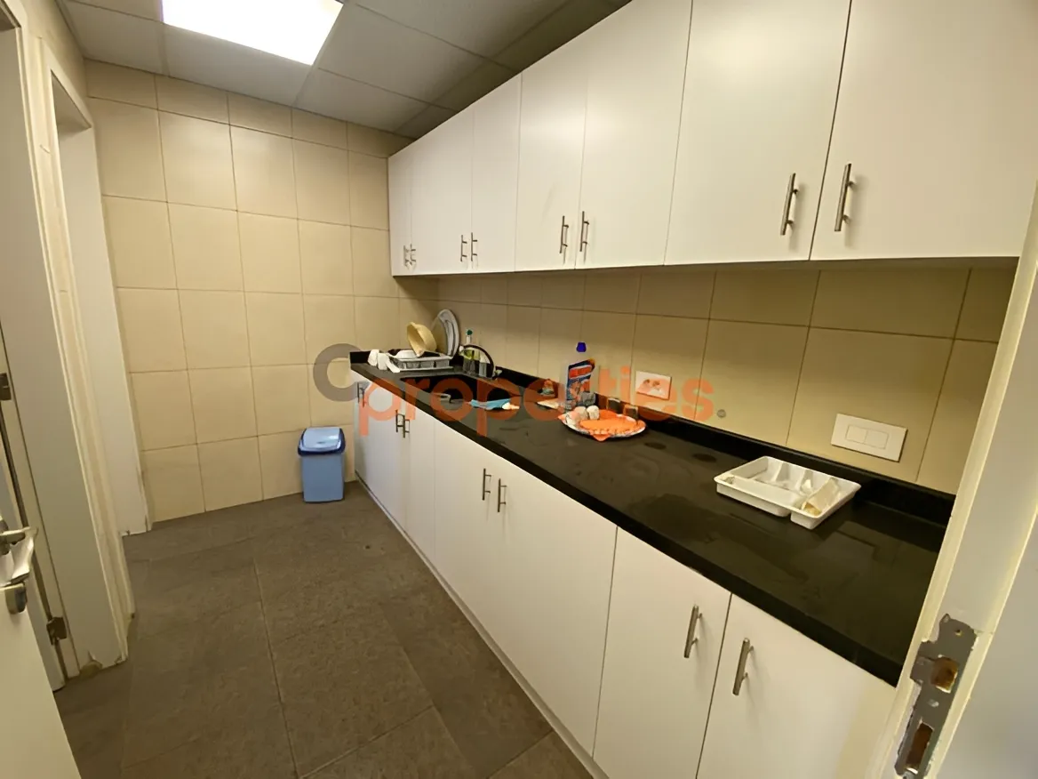 Office for Rent in Zalqa