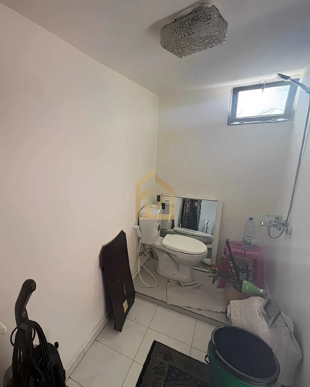 Apartment for Sale in Zarif, Bayrut, Lebanon