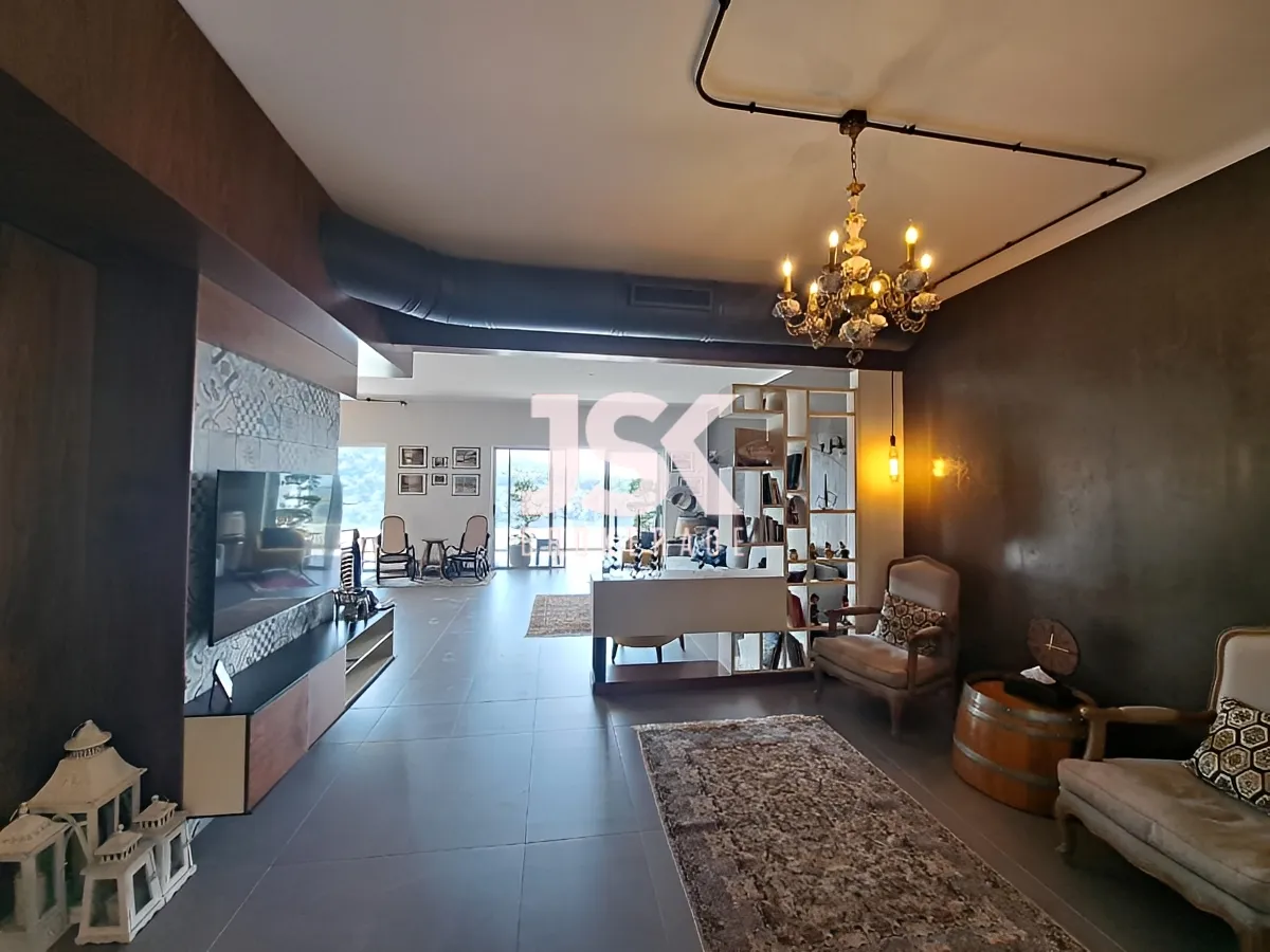 Apartment for Sale in Rabweh, Metn - 4 bed, 4 bath