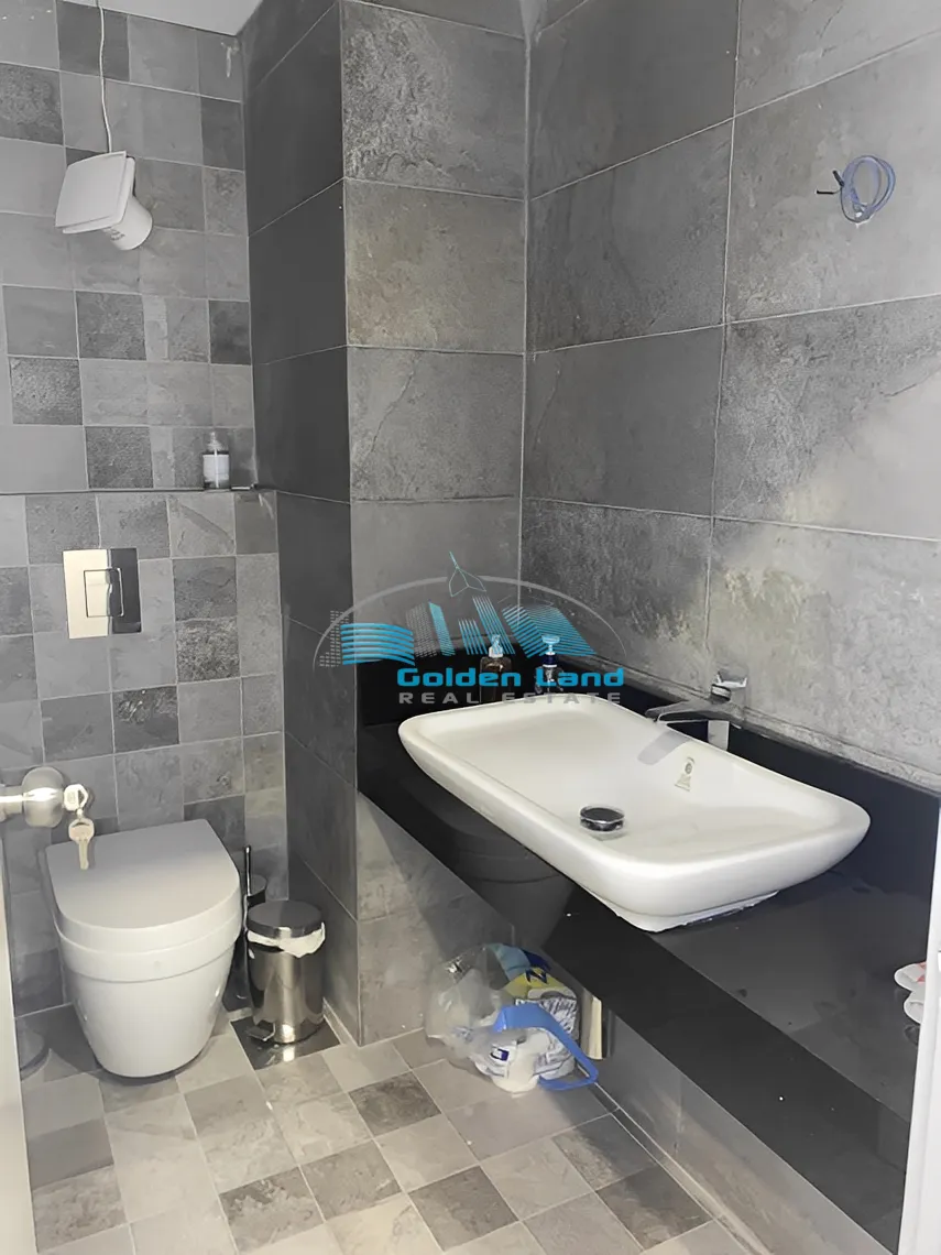 Office for Sale in Zalqa, Lebanon
