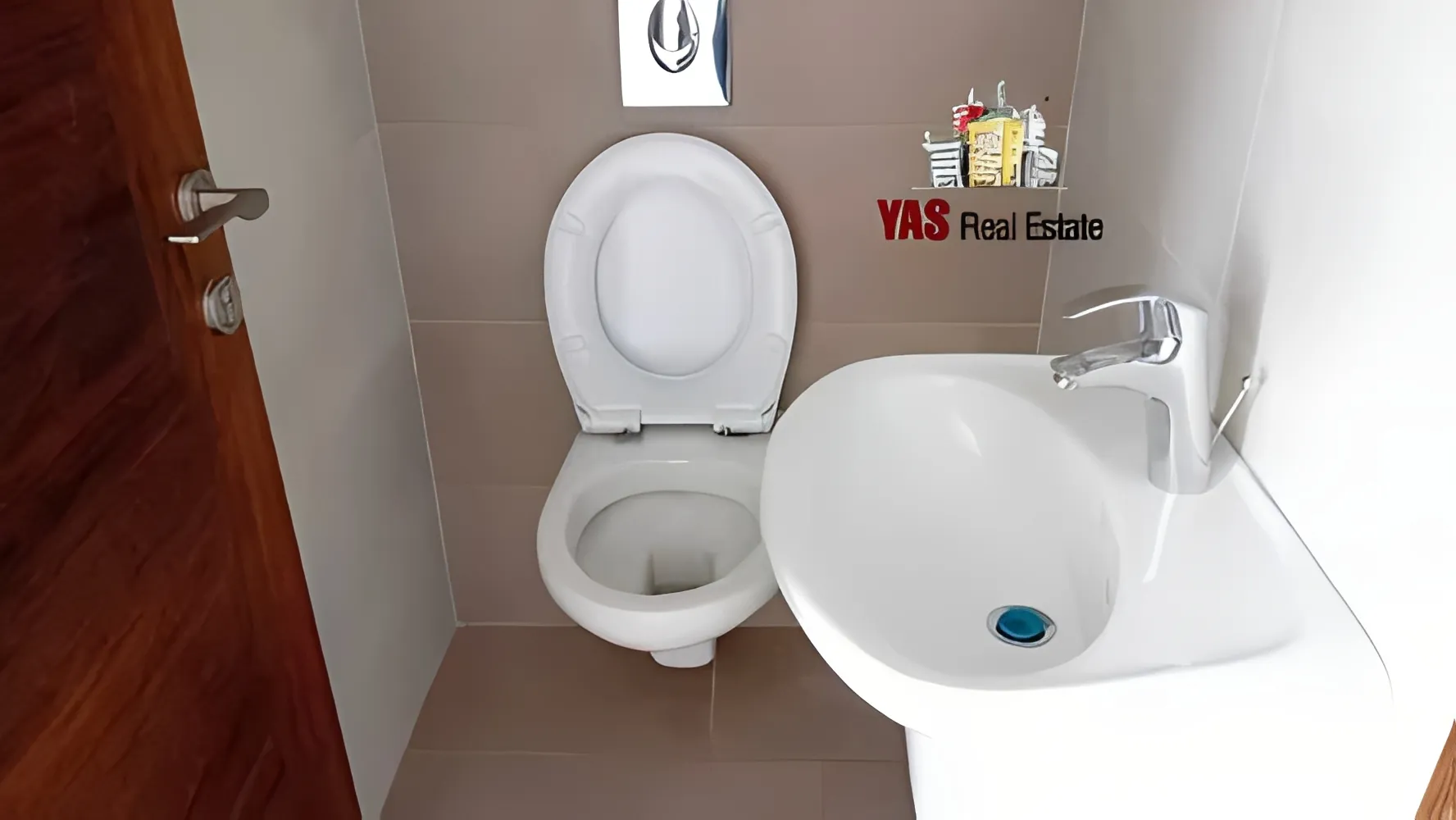 Apartment for Sale in Achrafieh - 2 bed, 2 bath
