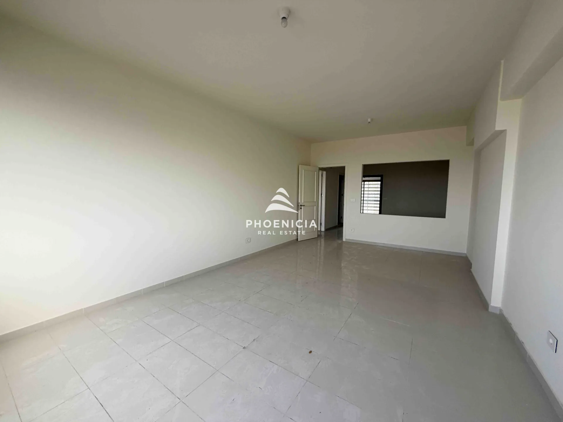 Office for Sale in Byblos