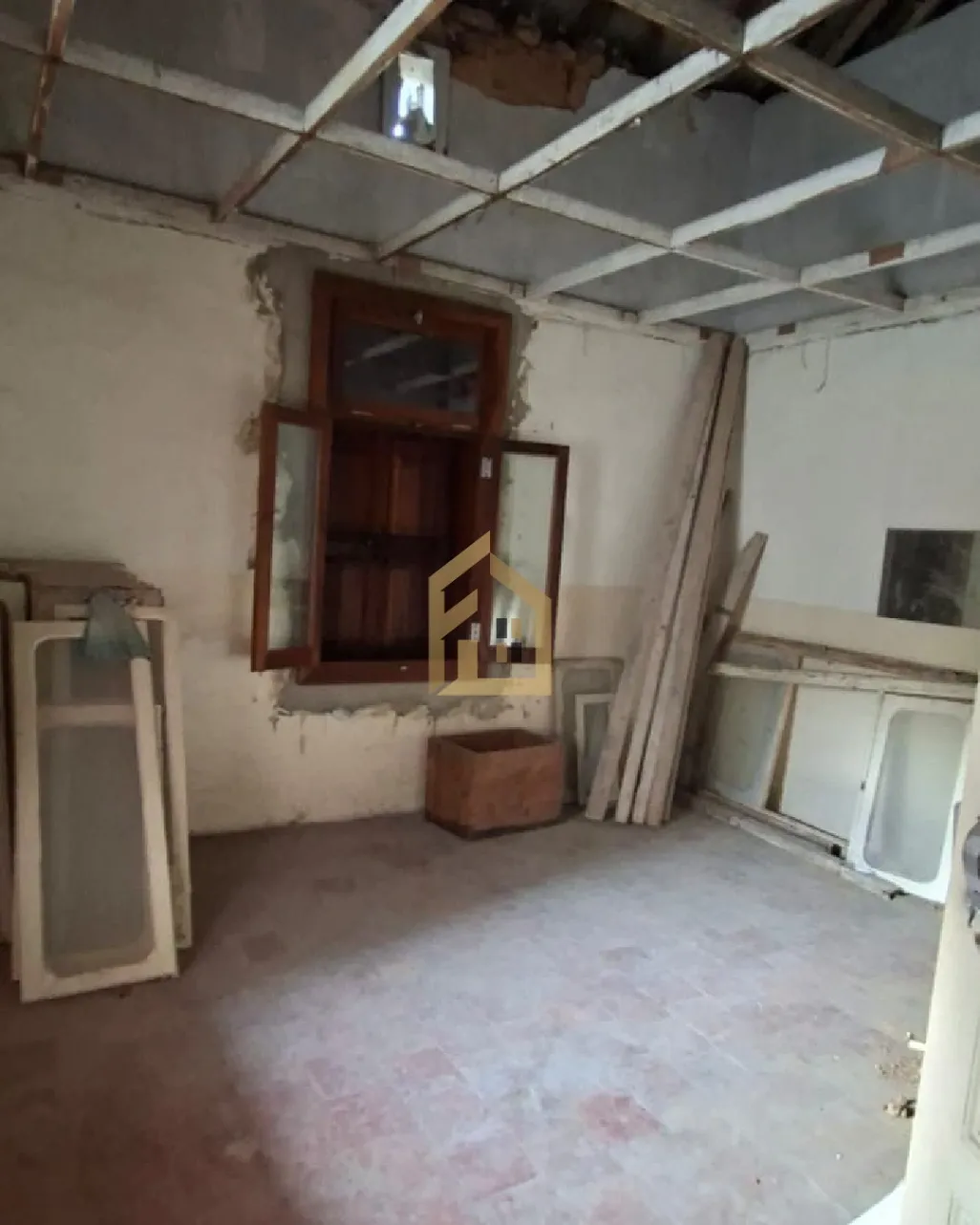 Shop for rent in Broummana, Lebanon