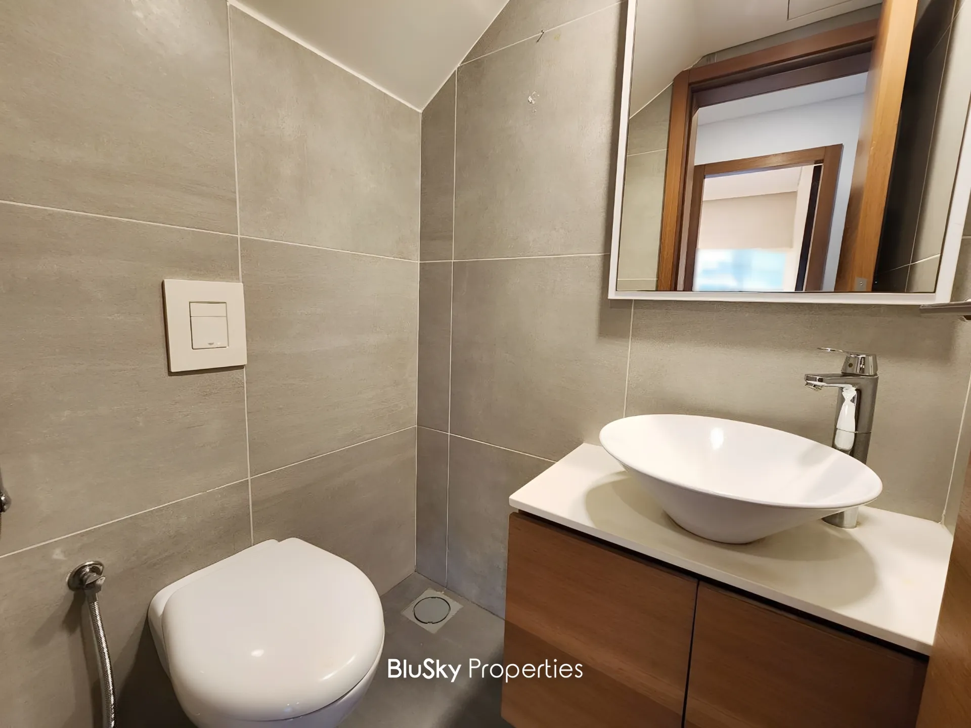 Apartment for rent in Horch tabet, lebanon