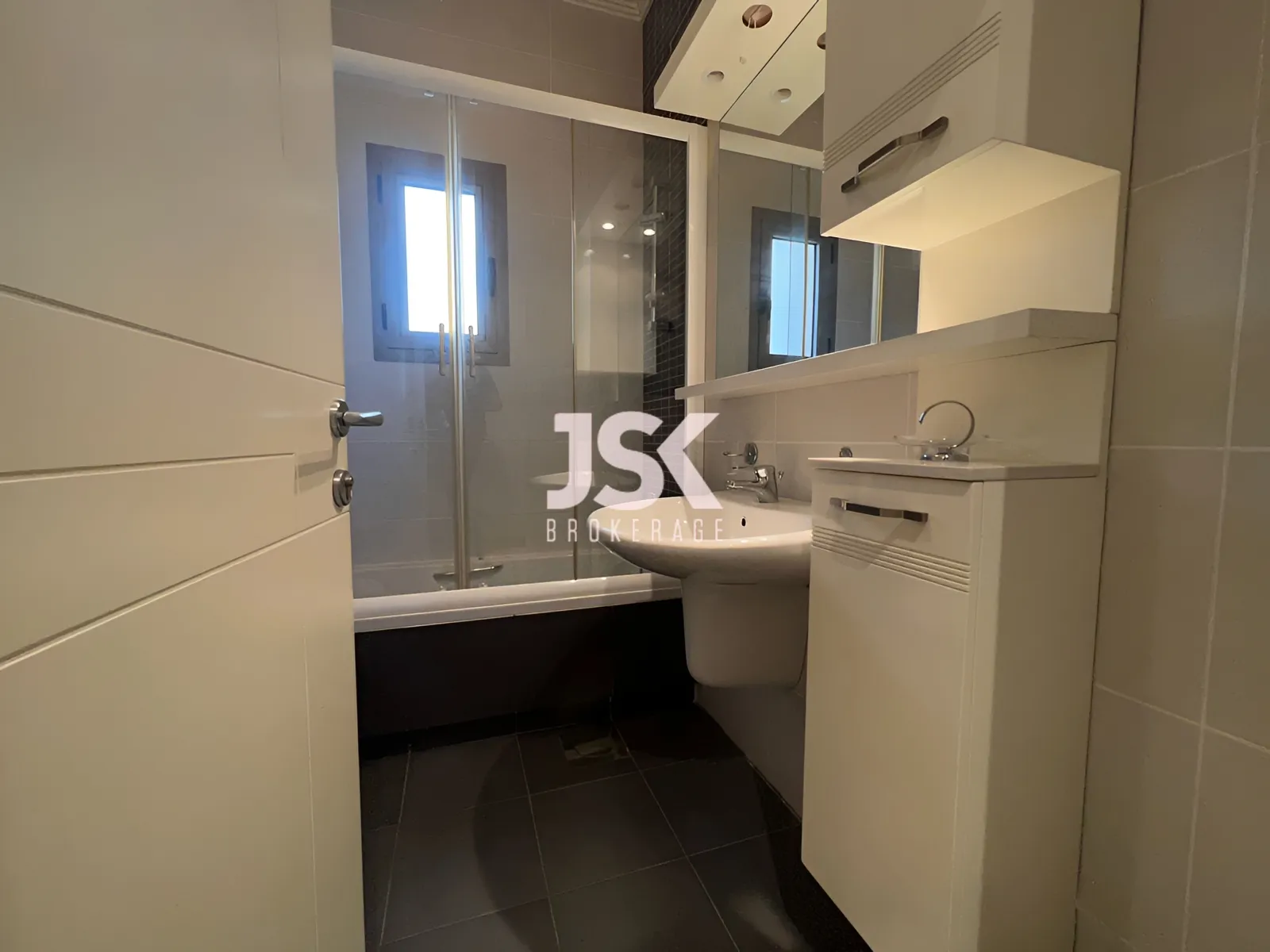 Apartment for Rent in Mar Takla