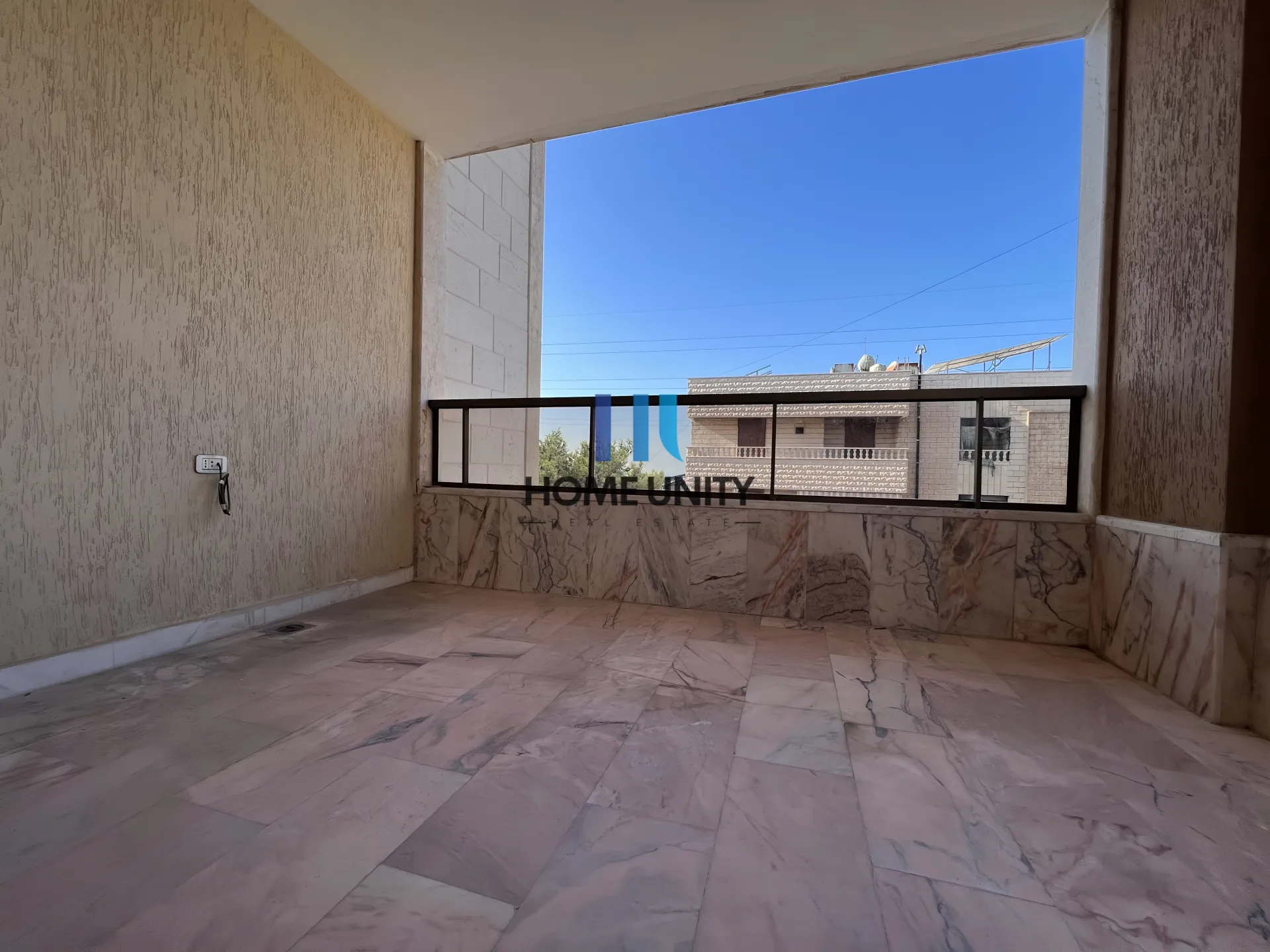Apartment for Sale in Bchamoun