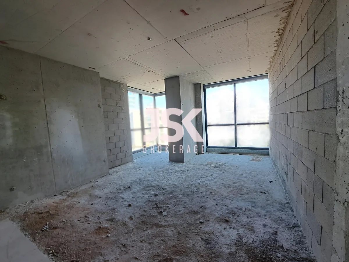 Office for rent in Dekwaneh