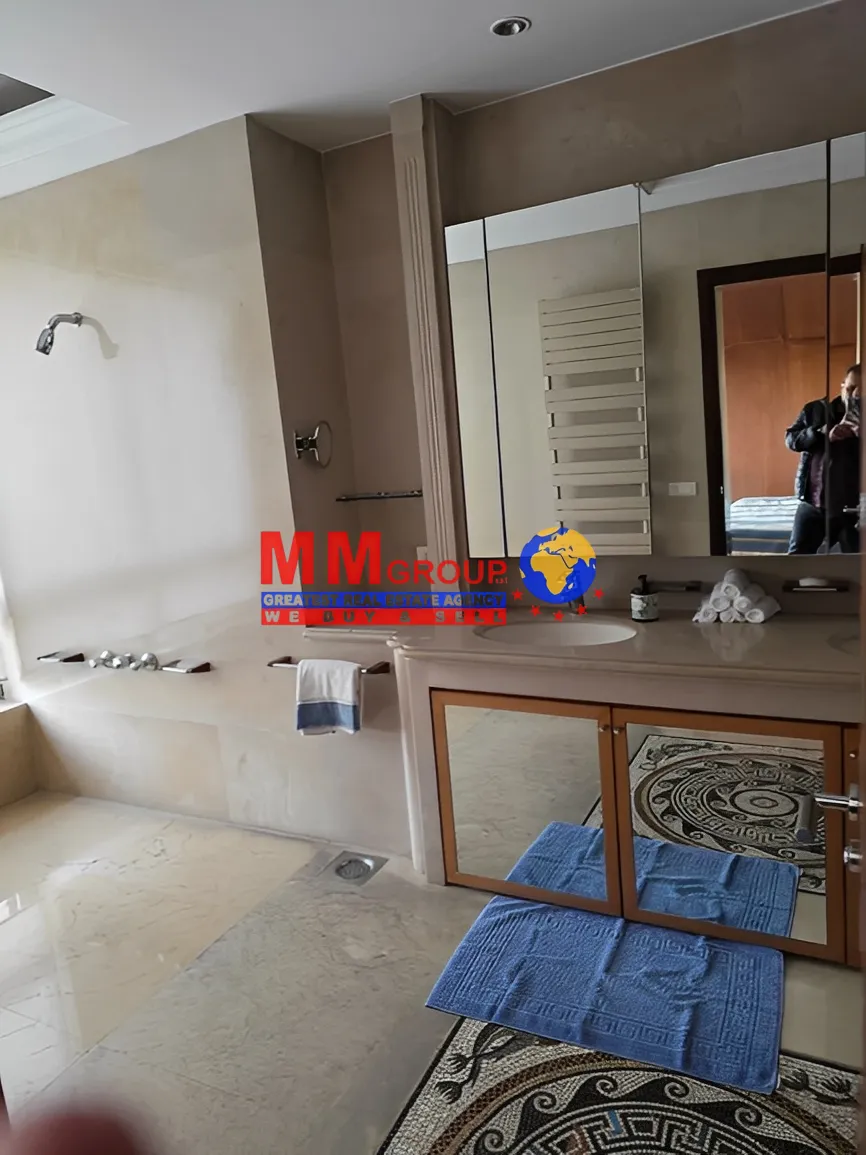 Apartment for Sale in Hamra, Beirut, Lebanon