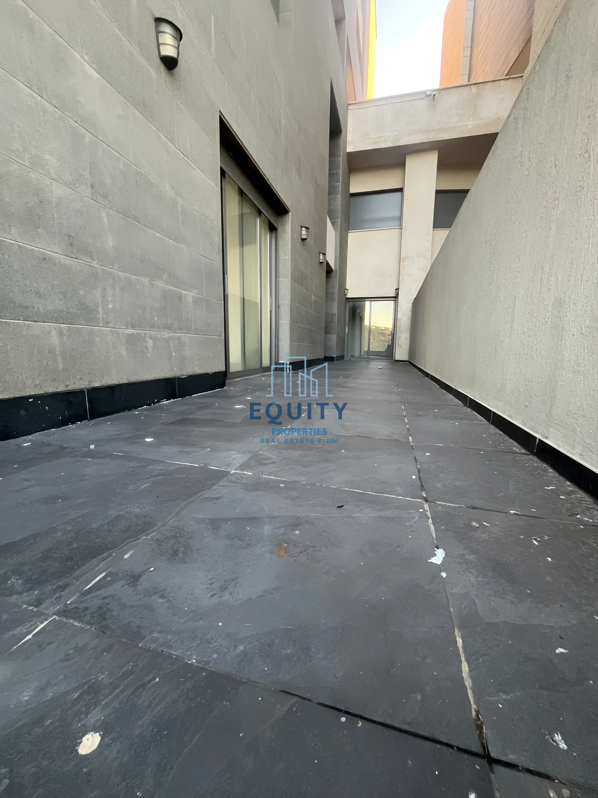 Apartment for Sale in Zakrit