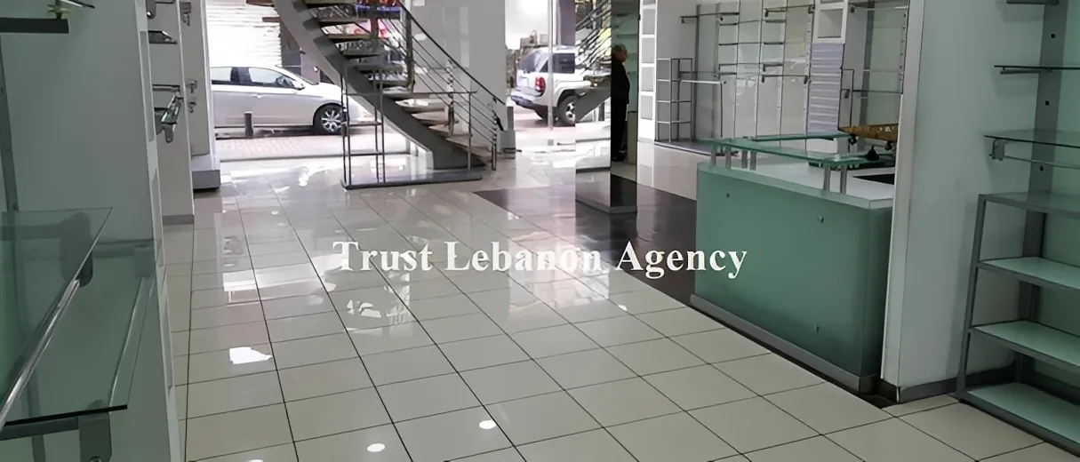 Shop for rent in Keserwan, Jounieh