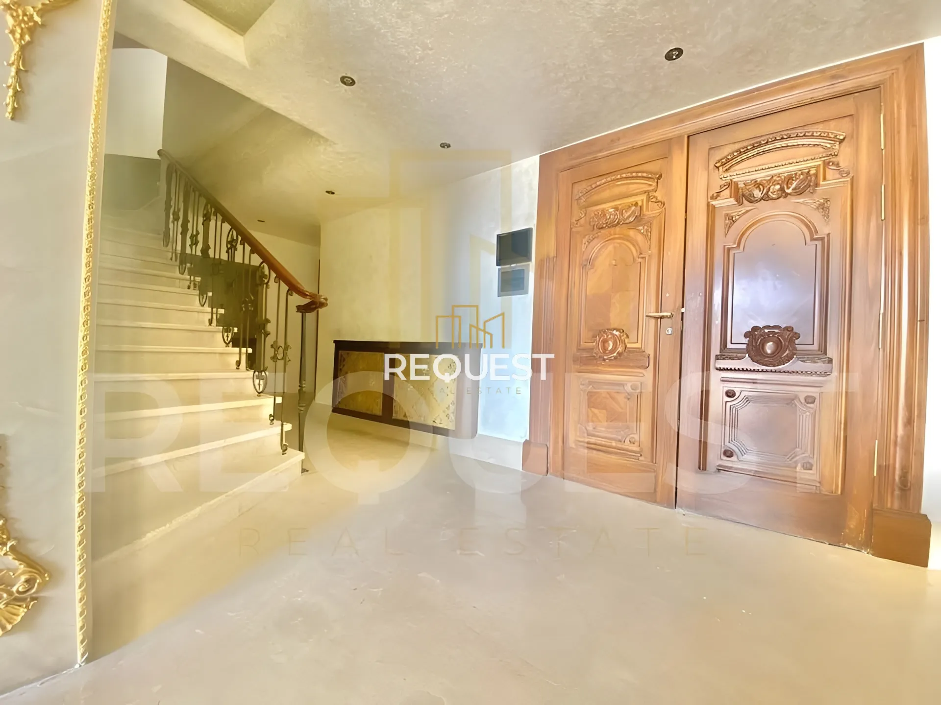 Triplex for sale in Jnah, lebanon