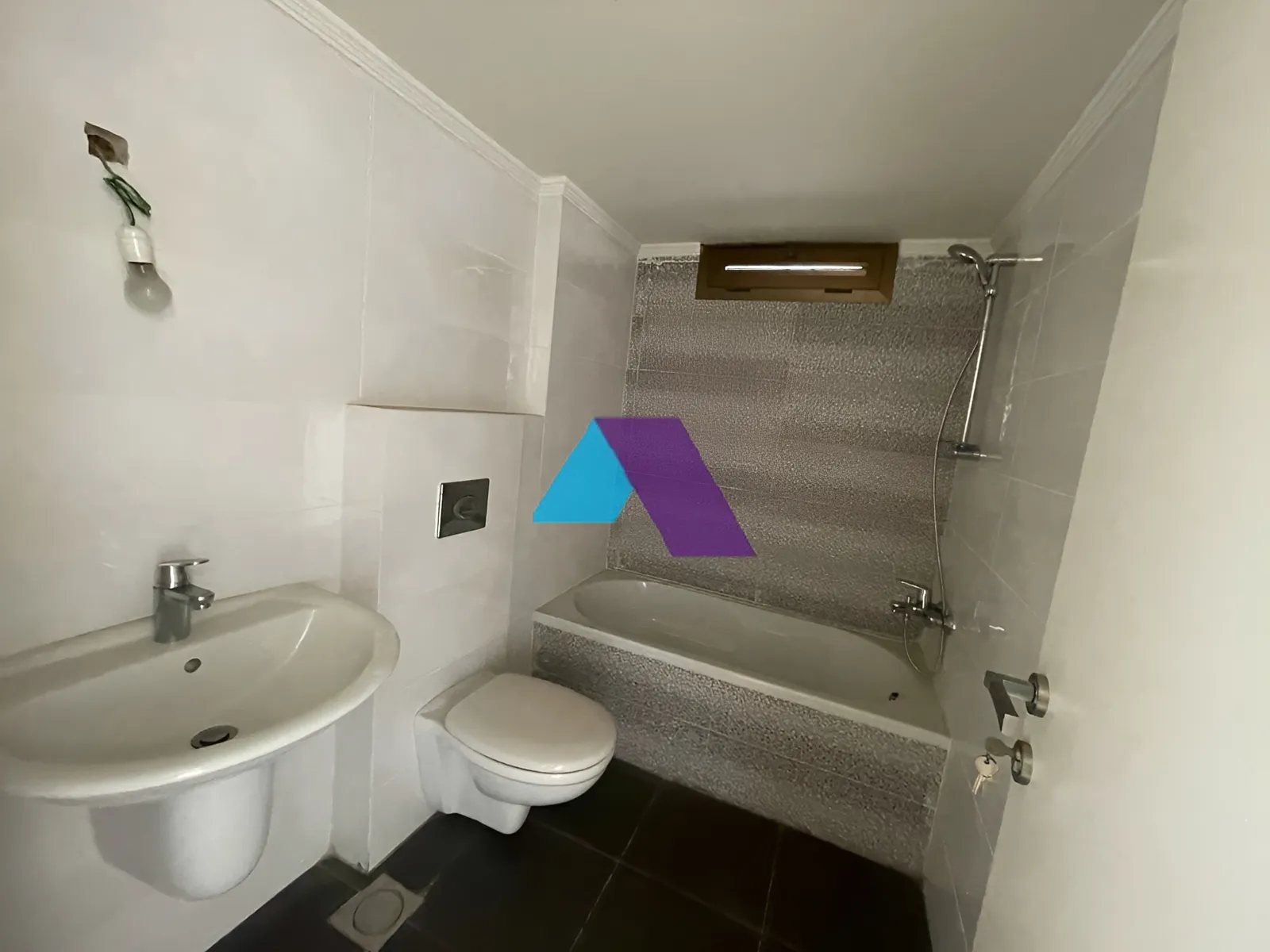 Apartment for Sale in Naqqache