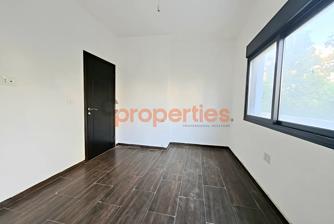 Apartment for Sale in Halat