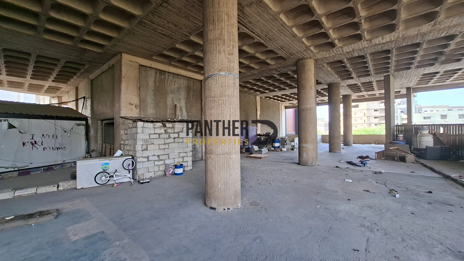 Commercial for sale in Dekwaneh, lebanon