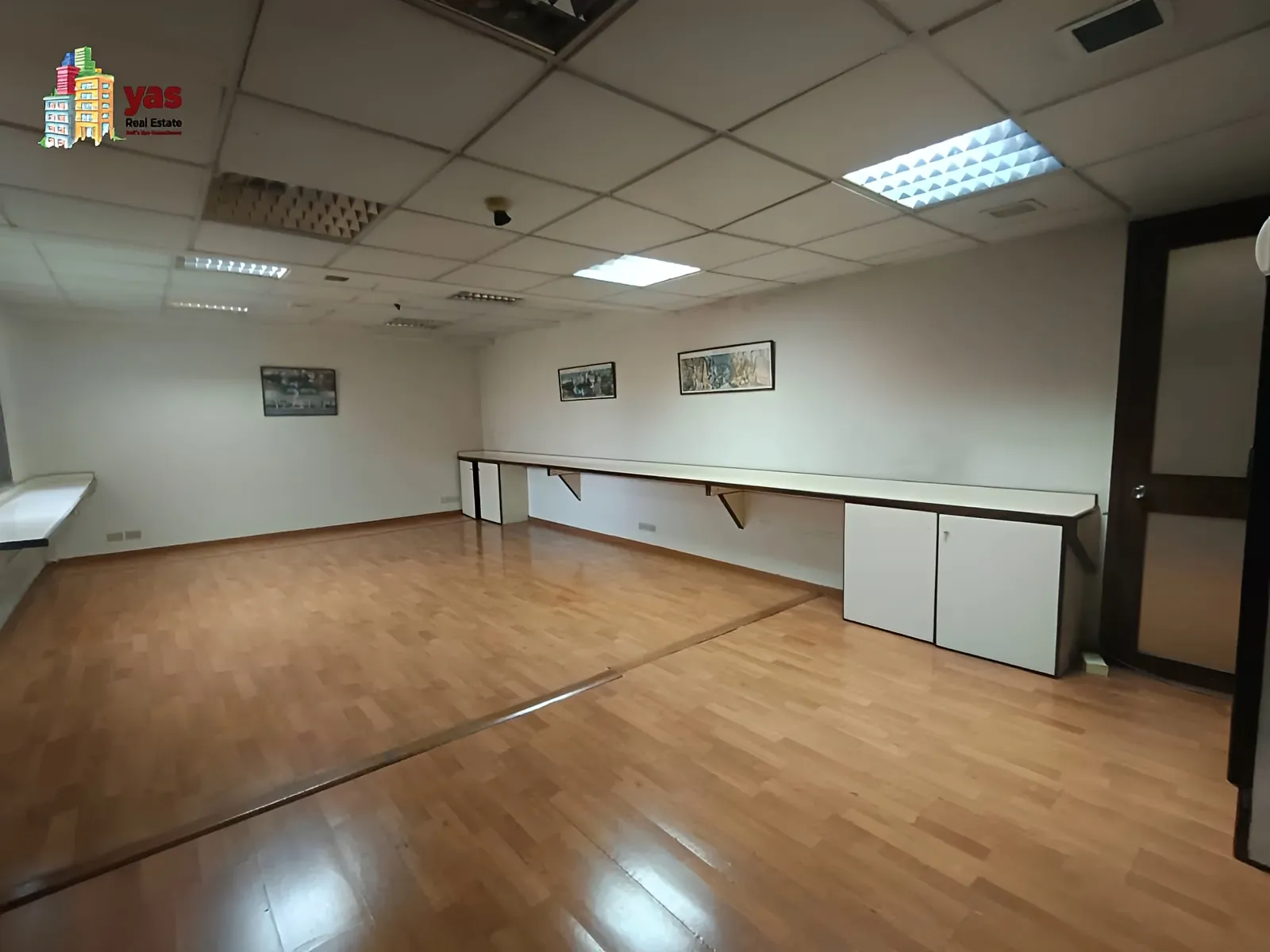 Office for rent in Daoura