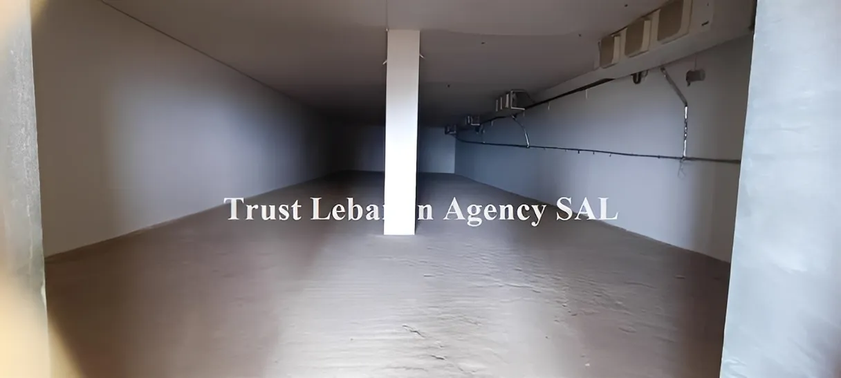 Commercial Property For Rent in Metn, Dbayeh