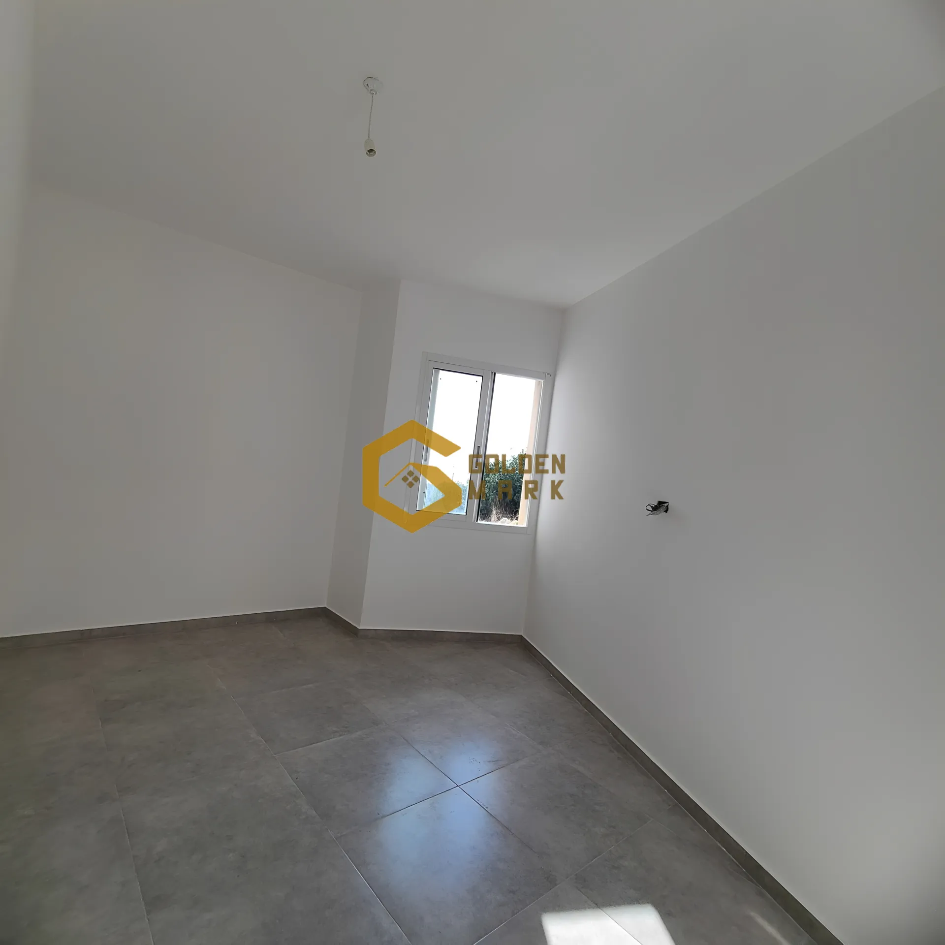 Apartment for Sale in Hosrayel