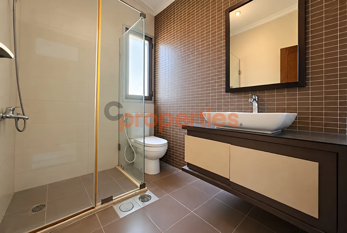Apartment for Sale in Hamra