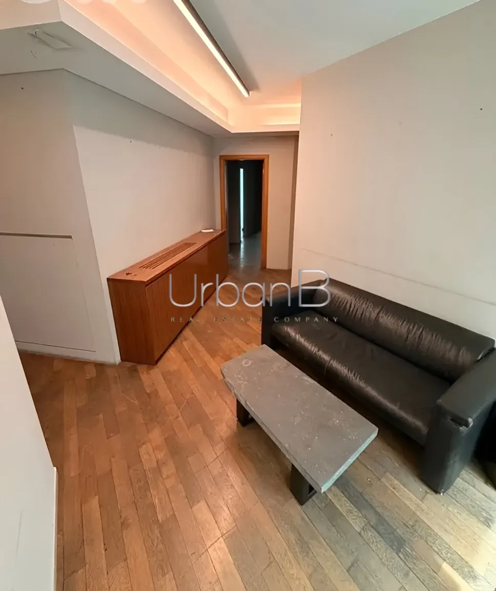 Office for rent in Charles Malek