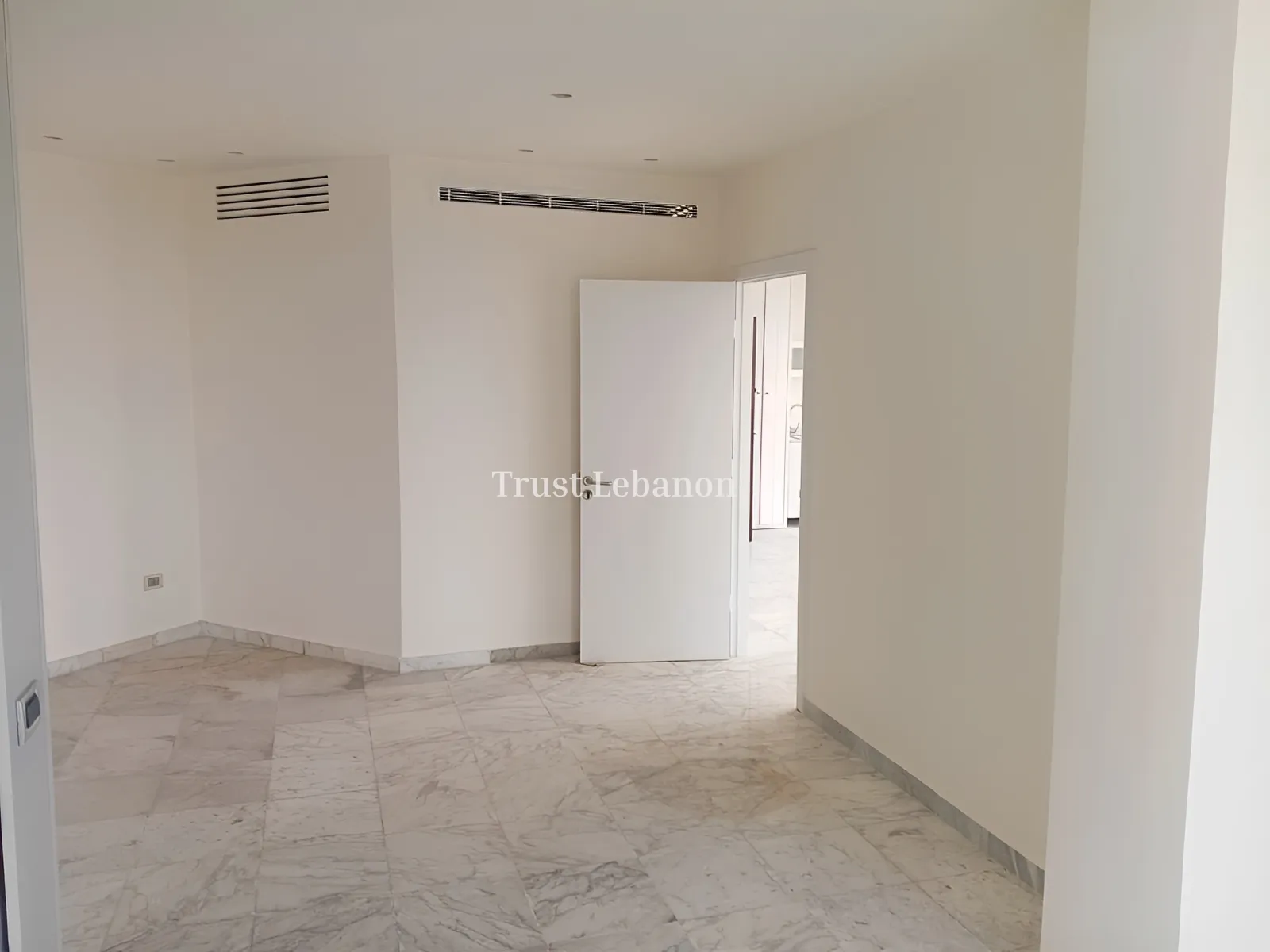Warehouse for rent in Achrafieh, Beirut, Lebanon