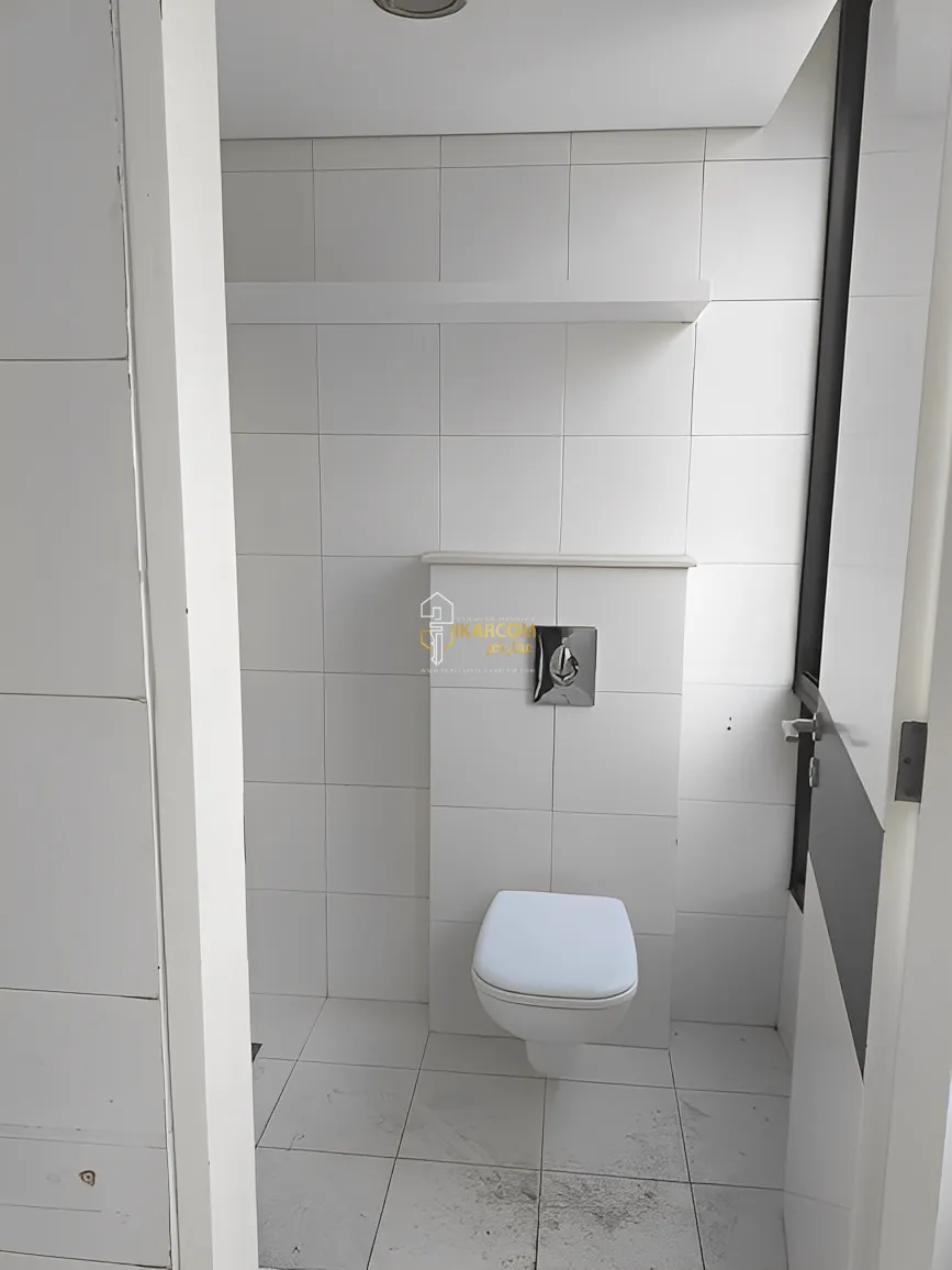 Office for Sale in Jal El Dib