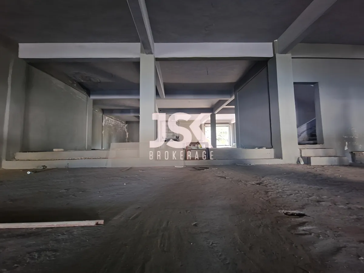 Industrial Unit for Sale in Chekka