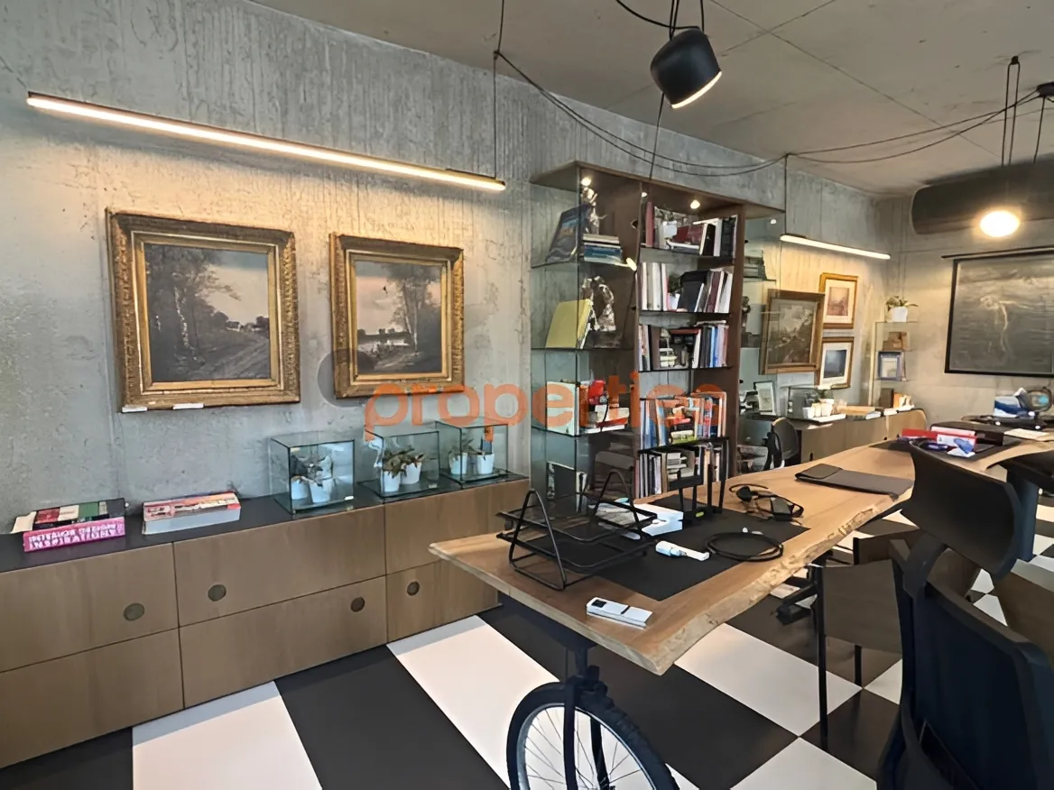Office for Rent in Badaro