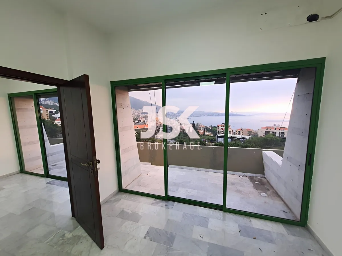 Office for rent in Kfar Hbab, Lebanon