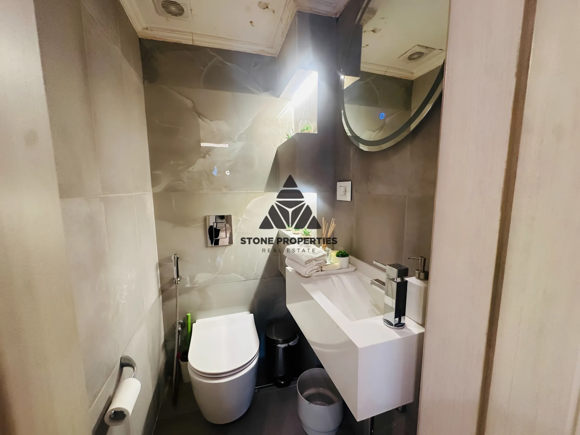 Apartment for sale in Mazraa, beirut, lebanon